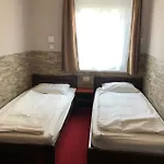 Mosoly Szallashely 3* Segedín