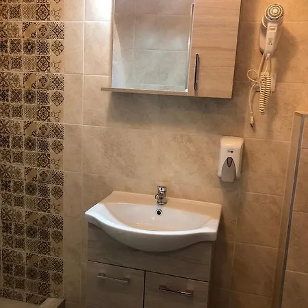 Mosoly Szallashely Penzion 3*
