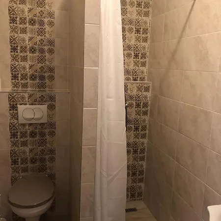 Mosoly Szallashely 3*