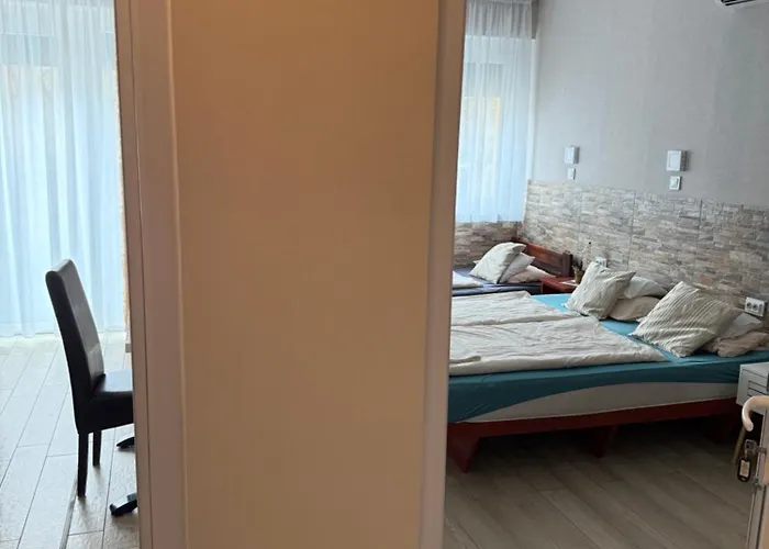 Mosoly Szallashely Guest house Szeged