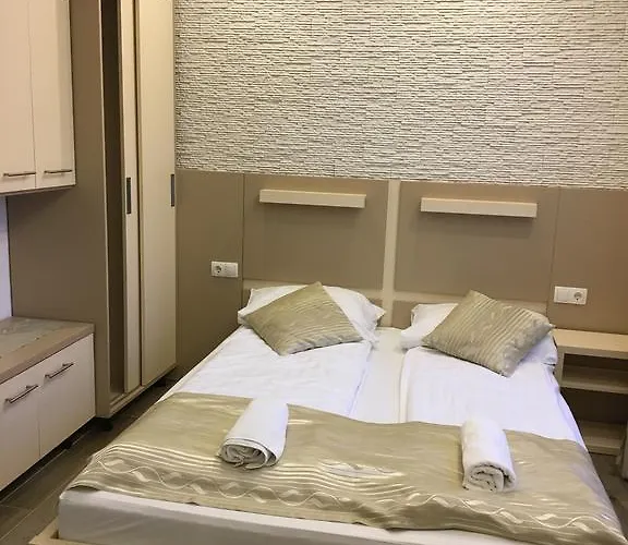 Mosoly Szallashely Guest house Szeged