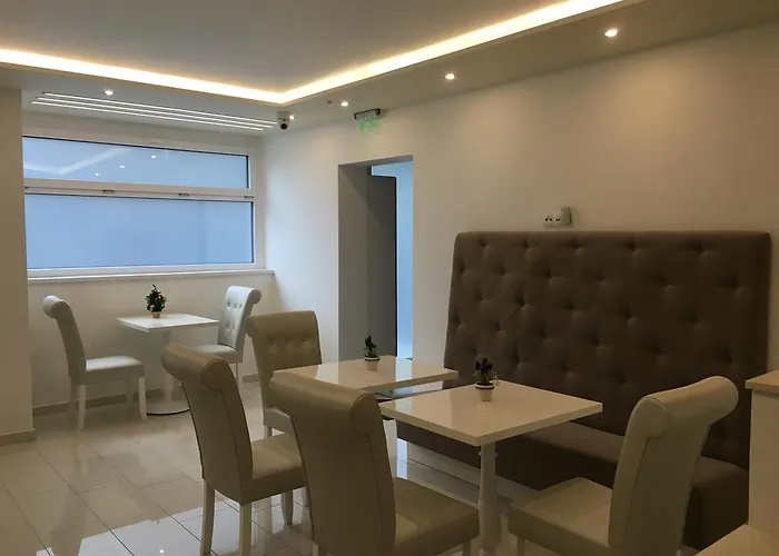 Mosoly Szallashely Guest house 3*