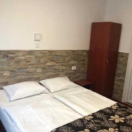 Guest house Mosoly Szallashely 2*