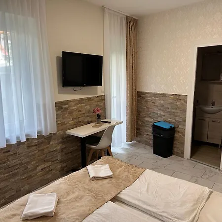 Mosoly Szallashely Guest house 2*
