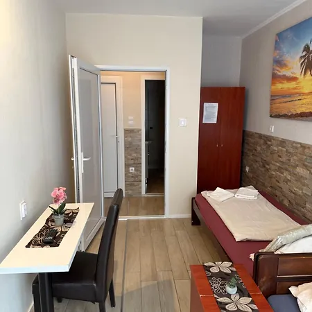 Mosoly Szallashely 2* Szeged