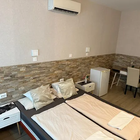 Mosoly Szallashely Maison d'hôtes 2*